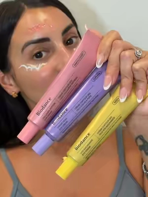 Las tres combinación es mejor que usar una sola crema!! @Biodance Store US  #biodance #eyebags #darkcircles #eyecream #tiktokshopcreatorpicks 