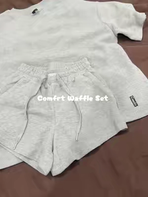 @Comfrt #comfrtclothing #comfrtwaffleset #comfrtsweatpants #tiktokshopcreatorpicks 