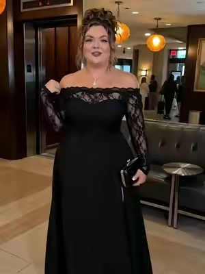 "Excuse me while I have my main character moment in this dress. 🥂🖤 #weddingquestdress #curvyfashion#bodypositivity #curvystyle#midsizefashion