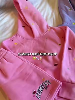 OKKK THE CUTEST 🥹🍬 @Comfrt 