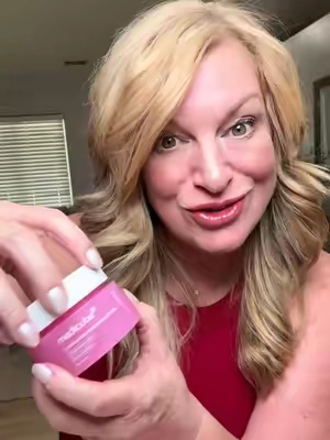 #MatureSkin #MatureBeauty #Beauty #Over40 #Over40 