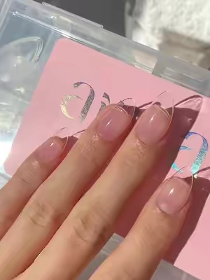Say goodbye to nails popping off! 💅🚫#diynailsathome #easynails #gelxnails #nailglue #nailhack 
