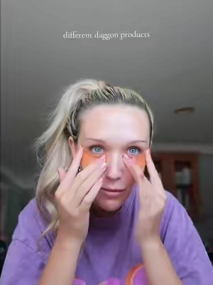 Makeup artist: these are a neeeed for your travel bags!! #medicube #TikTokShopCreatorPicks #SuperBrandDay #brighteningcare @medicube global @medicube US Store 