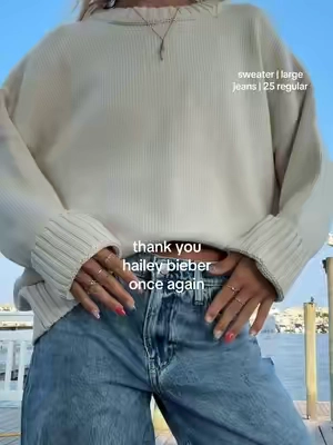 I mean hailey bieber x gap!!! Im obsessed 