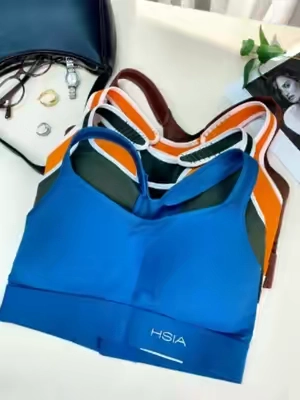 Stop buying sports bras from brands that only cater to A-cups. True high-impact bounce control. #hsiabra #SummerWins #minimizerbra #DealsforYouDays #J