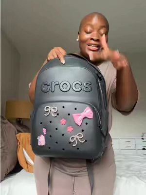 I wish they had these when I was in school, SO CUTE😍 #crocs #backpack #backtoschool #crocsbackpack #tiktokshopsummersale 