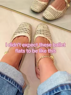Don’t judge these ballet flats by the price! These are worth it and more affordable than the expensive version. #balletflats #comfyflats #dressyflats #elevatedstyle #affordablefashion 