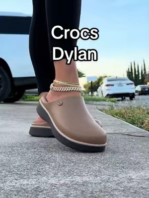 Crocs Dylan notch clogs are here!! #crocs #crocsdylan #dylancrocs #tiktokshopcreatorpicks #crocs @Crocs 