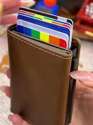 La cartera mas viral de tiktokshop, llévelo llévelo aproveche, bueno, bonito, barato. #aprovecha #tiktokshop #carritonaranja #oferta #promotion 