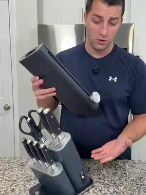 This is the new Ninja knife set #ninja #ninjaknifeset #kitchenknifeset #kitchenknifes #ninjaneverdull  