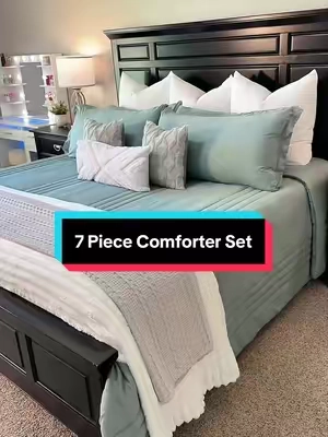 This is the size a king size needs to be!! It's pertect! @Melex Home  #comforter #bedding #comforterset #beddingset #superking