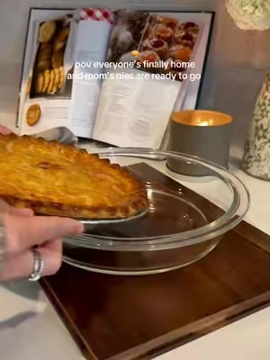 so ready for pie season!✨🥧 bake your pies, store them and travel easily with them with these glass pie dishes. Locking lids keep everything fresh and easy for storage and travel✨@QVC, Inc #pie #holidaybaking #foodstorage #kitchenfinds #bakingtiktok pie dish, pie recipe, apple pie, pumpkin pie 