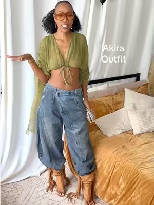 Always grabbing cut fits from @AKIRA #fashiongirlies #summeroutfitinspo #baggyjeansoutfit #akira #outfitsinspo 