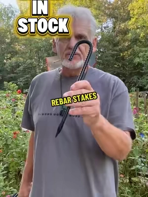 【SummerFinds】VEVOR Rebar Stakes,  12-Inch, Heavy-Duty 0.4 in Diameter J Hook, Galvanized Steel Ground Anchors with Chisel Point End & Rust-Resistant Coating, for Gardening Support, Fence, Camping Tents (16-Pack)