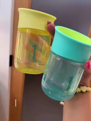 The best cups!! @Munchkin #cups #sippycups #toddlercup 