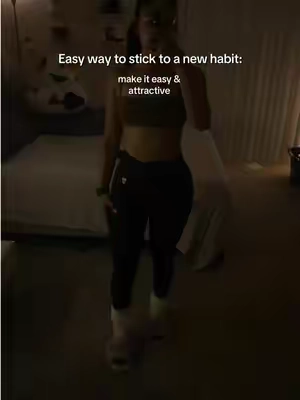 Fueling 4AM workouts with EHPLABS🍸  Set everything out the night before, trust me! My early morning cocktail consists of both Acetyl L Carnitine and OxyShred with creatine & hydreau post workout to shift your body from burning into muscle recovery phase. 
