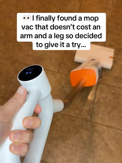 #vacmop #cleanfloors #cordless #moppingfloors #floorcleaning 