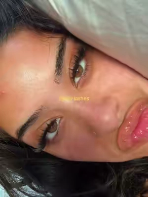 Cat eye with spikes > ##fyp##lightskin##lashes##fypシ##goddvenuslash