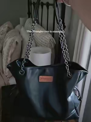 The black tote that goes with everything. 🖤 #WranglerBag #EverydayTote #WesternStyle #TikTokShopFinds #WesternFashion 