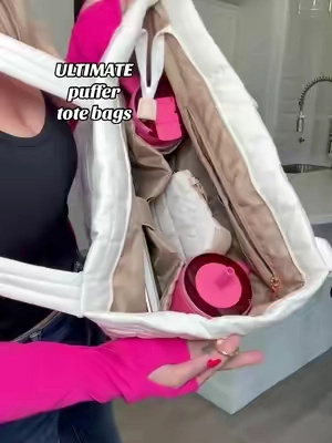 Fits everything puffer tote bags ✨ #puffertotebag #puffertote #totebags #totebagstyle 