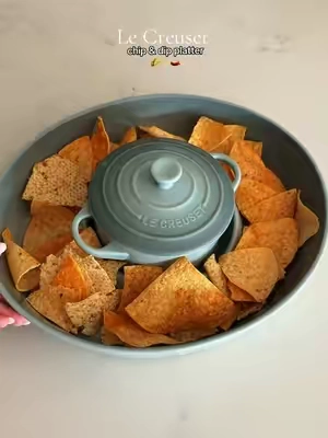 Le Creuset Chip W/ 24 oz Mini Cocotte #lecreuset #lecreusettiktok #lecreusetfactorytotable #lecreusetmysterybox #lecreusetcollection 