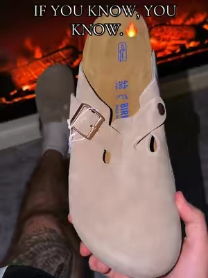 Real ones know why the Birkenstock Boston Soft Footbed is a wardrobe staple. Authenticated and verified by StockX, free 3-day delivery, premium suede, and unbeatable comfort you’ll keep reaching for every day. 🤎🍂@StockX #gotitonstockx #birkenstocks #clogs #birkenstockclogs #TikTokShopFinds 
