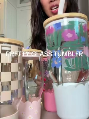 Restocked - Pretty glass tumblers by Strawberry Street - these always seem to sell out because the designs are so darn cute. Love 🌸🌺🌻 #glasstumbler #glasscup #aestheticdrinkware #aesthetictumbler #cutedrinkware 