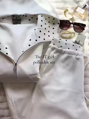 So chic! ✨🦢🥂 #polkadot #chicoutfit #outfitinspo #elegantstyle #falldealsforyou clean girl polkadot Y2K coquette makeup so chic whimsy @FDR 