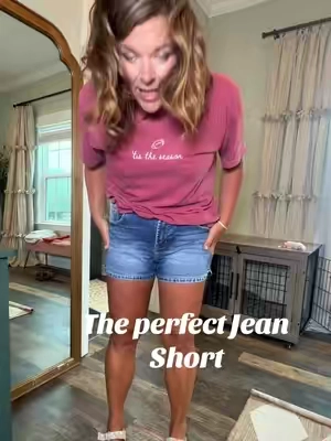 The best shorts! So comfortable @Flamingals by Flamingo Shop #jeanshorts #comfortableshorts #slstretchyshorts #tiktokshopcreatorpicks #outfitinspo  