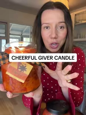 Something so cozy about a really good fall candle.  🍊🌿🕯️