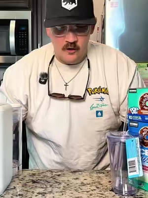 Check out this insane bundle! @Keurig  #keurigcoffee #keurigicedcoffee #athomeespresso #minibrandskitchen #tiktokshopcreatorpicks 