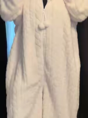 Plus Size Adult Onesie #plussizeonesie #cozypajamas #pajamas #plussize #plussizeclothing 