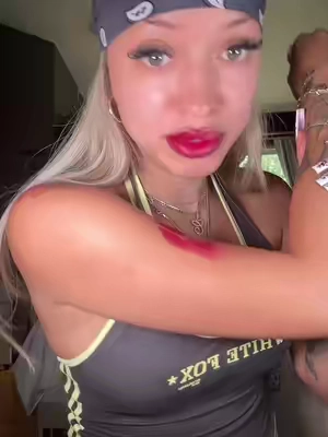 And your lipstick won’t come off anymore 🤯 #tiktokshopsummersale #lipstick #laka #makeup 
