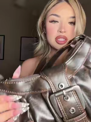 #purse #dealsforyoudays #brownleather 