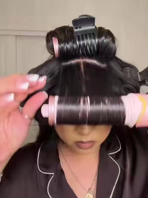 This tool is everything 😍 #wavytalk #wavytalkairshapepro #wavytalkairshapeprorollerairset #airshape 
