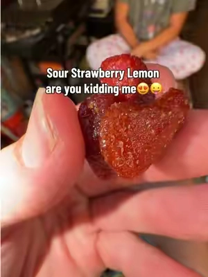 Strawberry Lemon Sours🥵