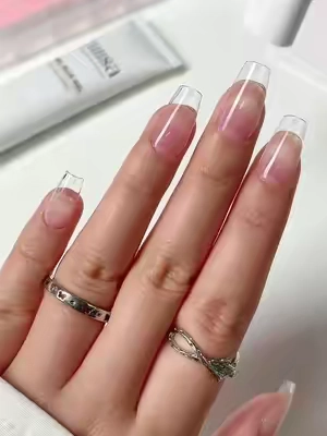 Clean,dry,and ready for long lasting press-ones.💅🤩#diynailart #fypagee #gelnail #nailtutorial #selfnail 