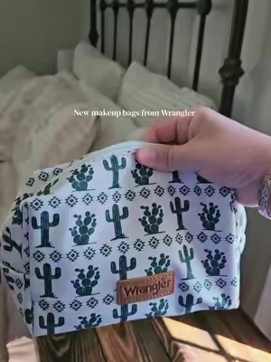 The cutest little makeup bag just dropped. 🌵🤍 #WranglerStyle #WesternStyle #MakeupBag #TikTokShopFinds #WesternGirl 