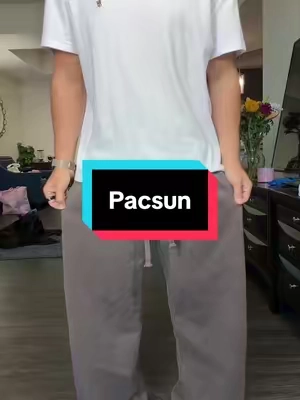 5'8 155 Size M #pacsun #oversized #sweatpants #fleece #baggy