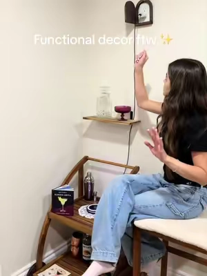 #whimsydecor #outletcover #mousedoor 
