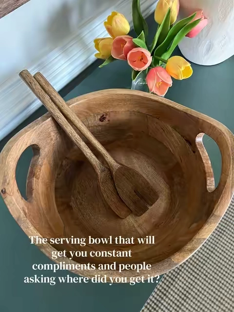 The prettiest serving bowl😍😍😍😍