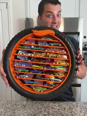 These are gunna go so fast. #hotwheels #hotwheelscollections #displaycase #kidstoys 