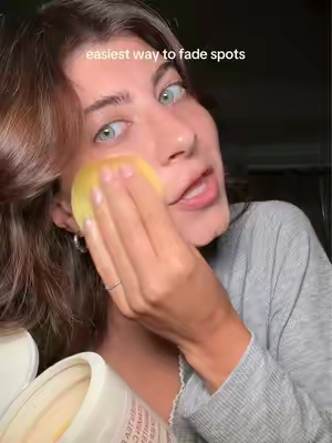 fading my sun spots and post acne marks daily #tonerpads #innisfree 