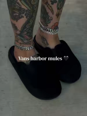 @vans #vans #vanswarpedtour #altoutfits #altmom #falloutfitinspo 