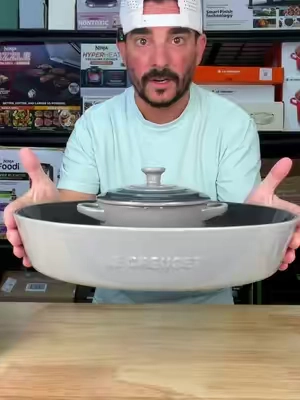 Le Creuset Chip & Dip w/ 24-oz Mini Cocotte#lecreuset #lecreusettiktok #appetizers 