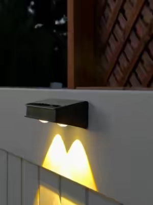 Outdoor LED fence lights for your yard #homeimprovement #tiktokshopsummersale