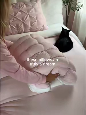 it’s like melting into a giant marshmelllw ☁️🧁✨ #coolingpillow #mellowsleep 