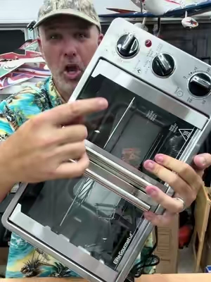 NOW is the time for a toaster oven! #toaster #kitchengadget #giftideasforher 