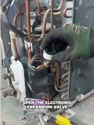 HVAC Technicians, Don't Go Check the EEV Empty-Handed #hac #hvactools #hvacr #acrepair #dealsforyoudays