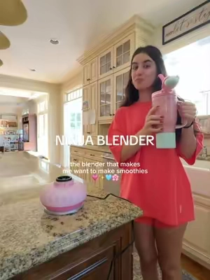 one of the best kitchen purchases i’ve made!! 🍓🍌 #ninjablendboss #ninjablender #kitchengadgets #portableblender #tiktokshopcreatorpicks 